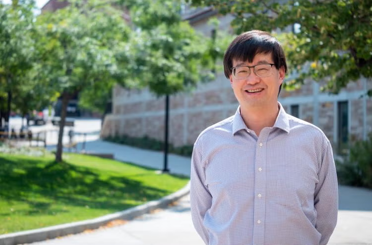 Physicist Jun Ye Named to Quantum 100 List