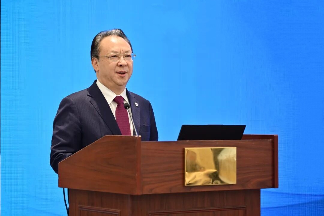 TAN Tieniu Delivers Academic Lecture at Ministry of Water Resources